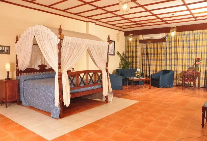 اتاق لوکس, Grand Oriental