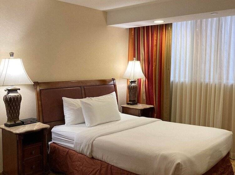 디럭스 룸, Lake Louise Inn