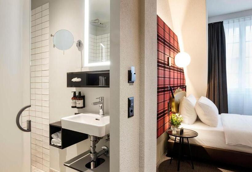 スタンダードシングルルーム, NH Bern The Bristol