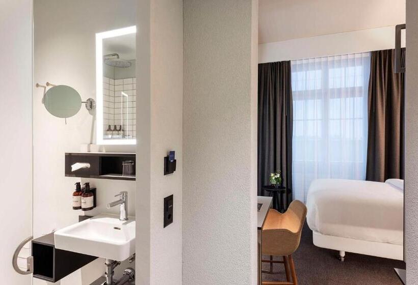 スタンダードルーム, NH Bern The Bristol