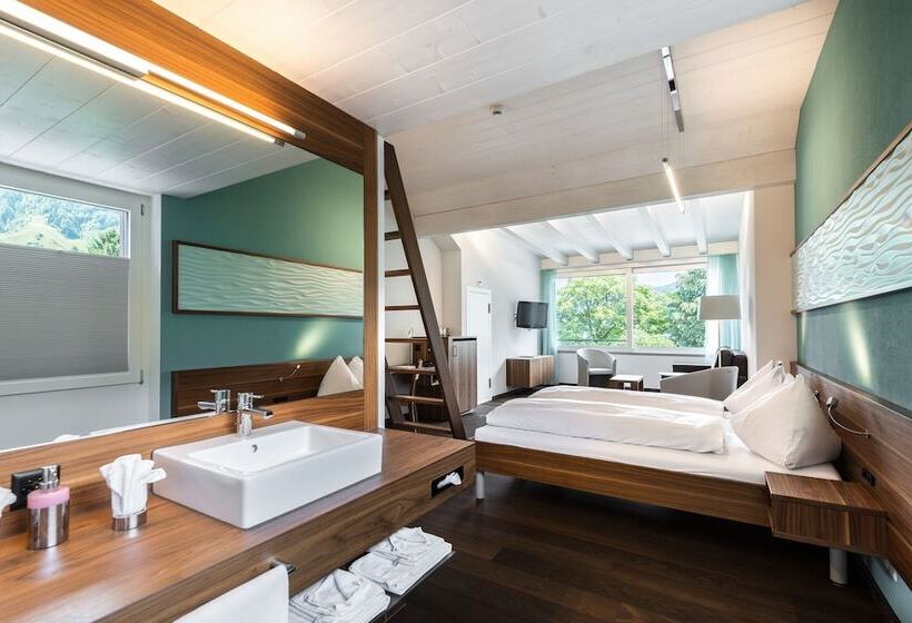 جناح عائلي, Superior Hotel Nidwaldnerhof