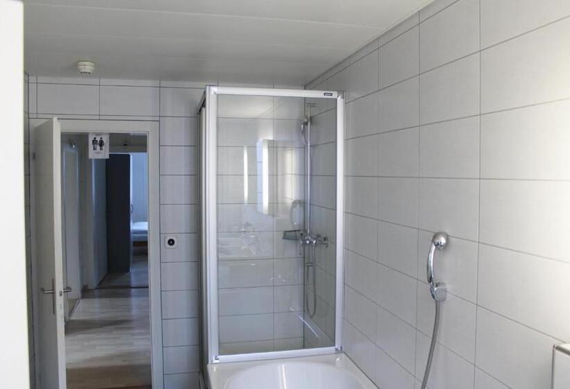 침실 3개 아파트, Restaurant Goldener Schlussel