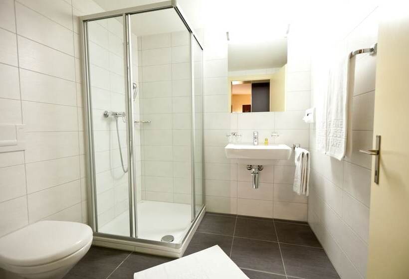 4인용 스탠다드 룸, Restaurant Goldener Schlussel