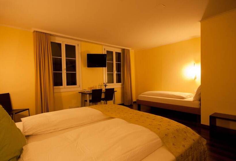 4인용 스탠다드 룸, Restaurant Goldener Schlussel