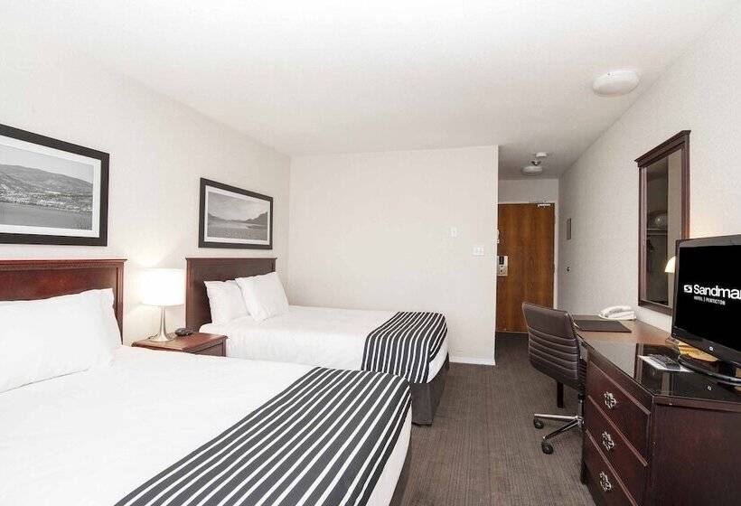 ２ダブルベッドのスタンダードルーム, Sandman Hotel Penticton