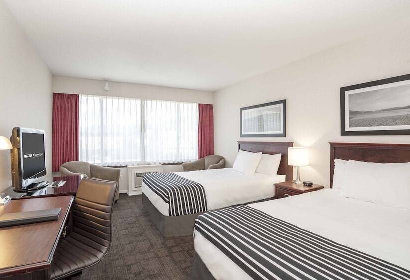 2ダブルベッドのスタンダードルーム, Sandman Hotel Penticton