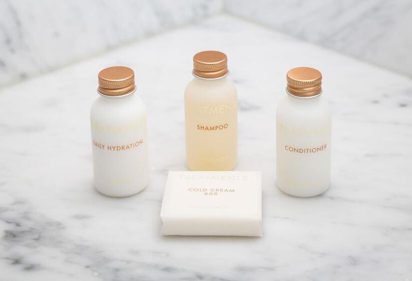 غرفة قياسية سرير كينج, Sandman Signature Lethbridge Lodge