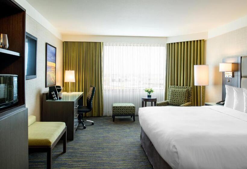 带阳台套房, Saskatoon Inn & Conference Centre