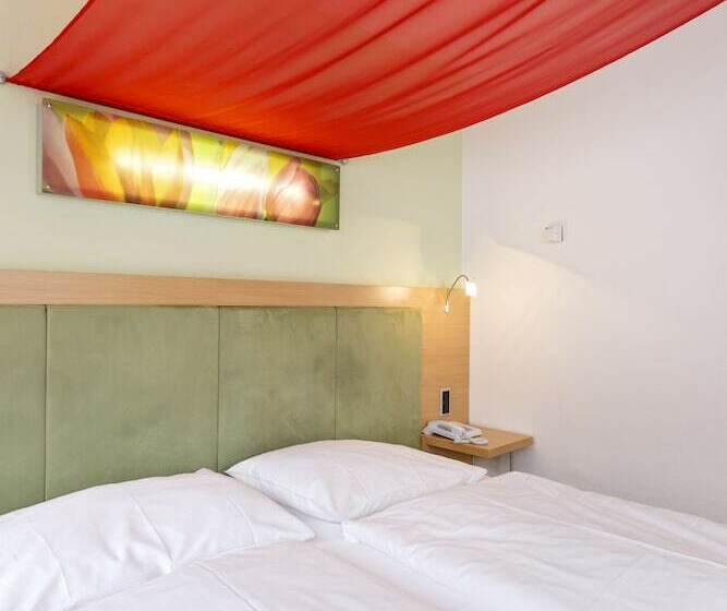 Номер Deluxe, Ramada By Wyndham Baden Hotel Du Parc