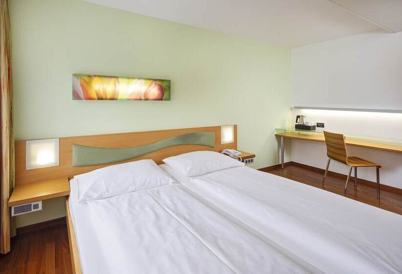 コンフォートルーム, Ramada By Wyndham Baden Hotel Du Parc