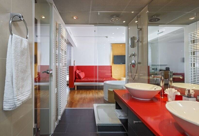 ジュニアスイート, Ramada By Wyndham Baden Hotel Du Parc