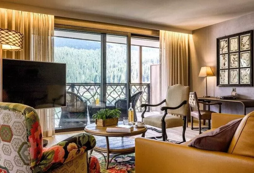Juniorsviitti Parveke, Valsana Hotel Arosa Small Luxury