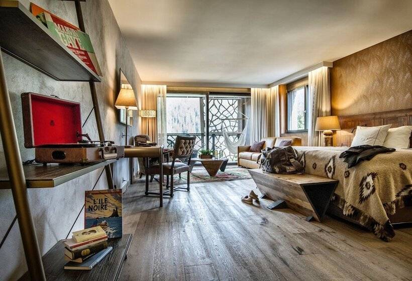 Полулюкс с Балконом, Valsana Hotel Arosa   Small Luxury