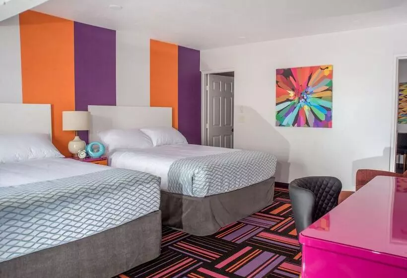 اتاق استاندارد, Zed Kelowna