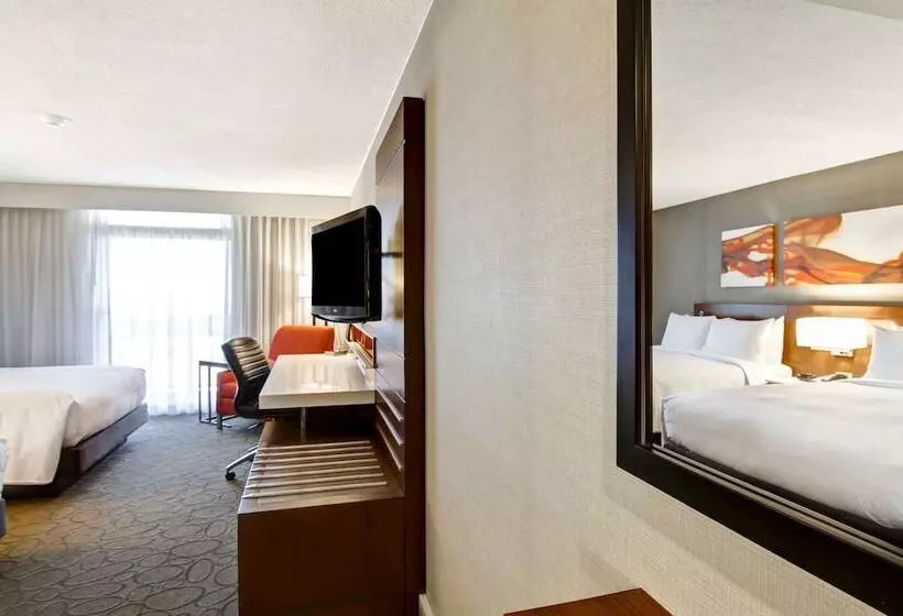 ２ダブルベッドのスタンダードルーム, Hilton Mississauga/meadowvale