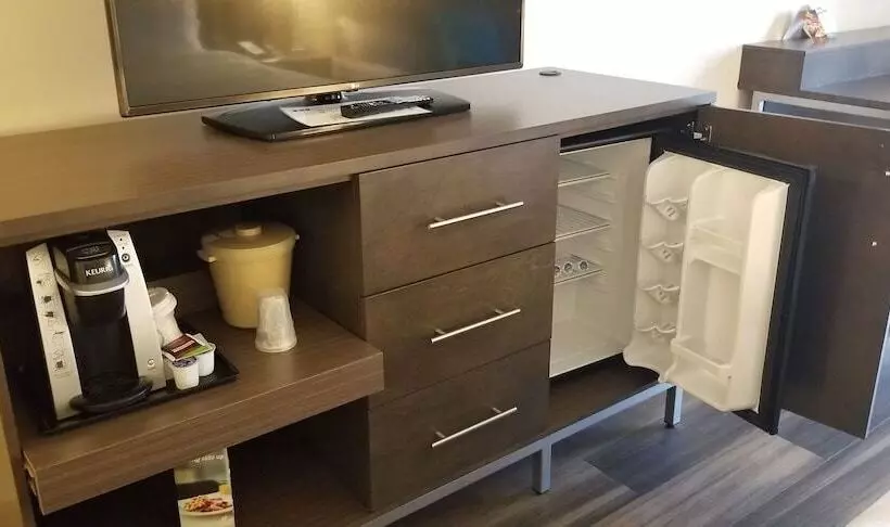 ２ダブルベッドのスタンダードルーム, Holiday Inn Hotel Peterborough Waterfront, An Ihg
