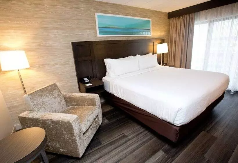 ２ダブルベッドのスタンダードルーム, Holiday Inn Hotel Peterborough Waterfront, An Ihg