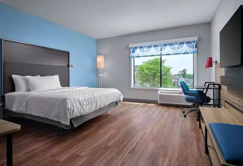 اتاق استاندارد با تخت بزرگ, Vogue Hotel Montreal Downtown, Curio Collection By Hilton