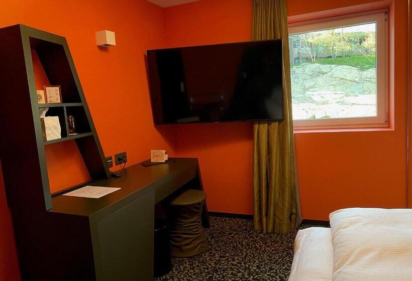 エコノミーシングルルーム, Campus Hotel Hertenstein