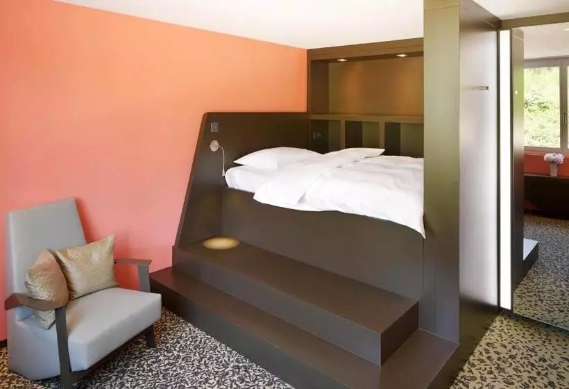 Perhehuone, Campus Hotel Hertenstein