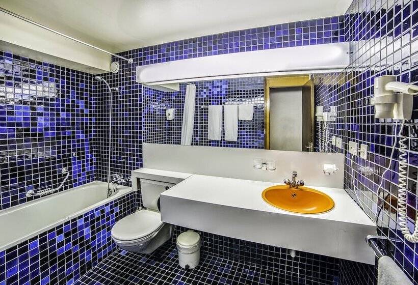 Standardrum, Central Residence