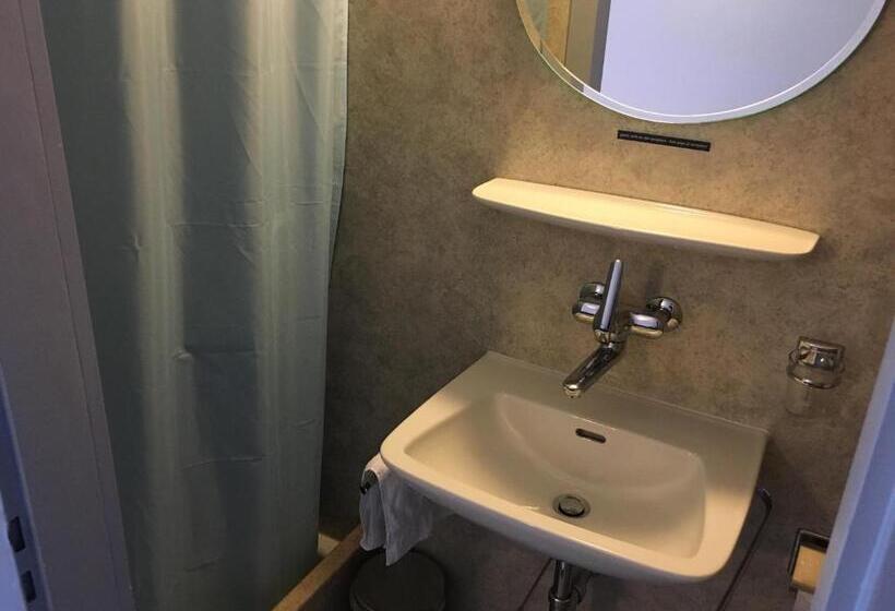 Chambre Standard Individuelle, Hirschen Backpacker Hotel & Pub