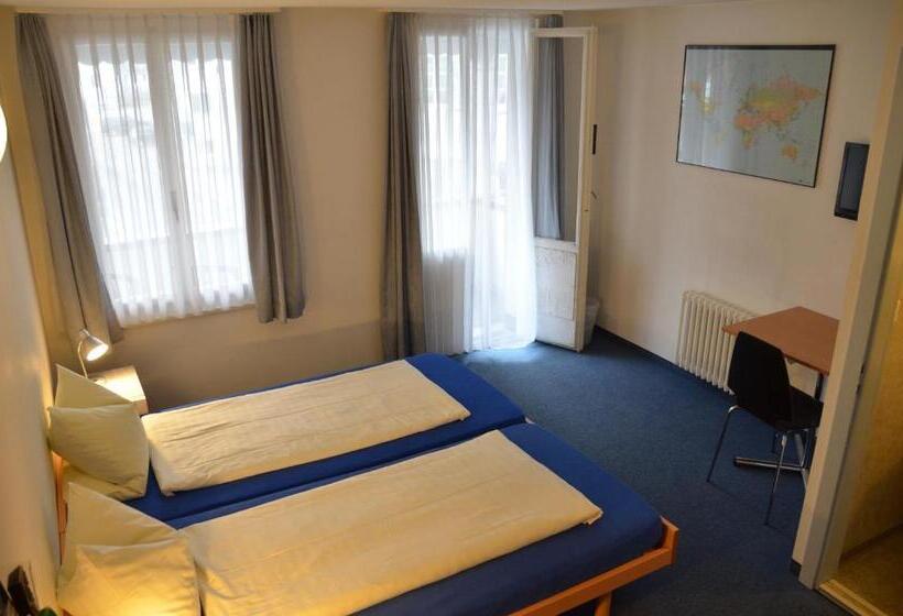 Chambre Standard, Hirschen Backpacker Hotel & Pub