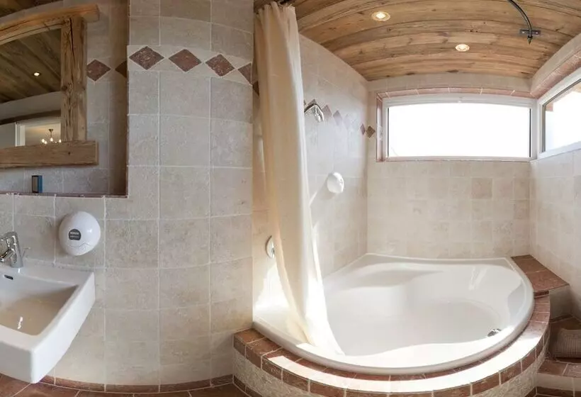 اتاق استاندارد با بالکن, Alpe Fleurie Hôtel & Restaurant