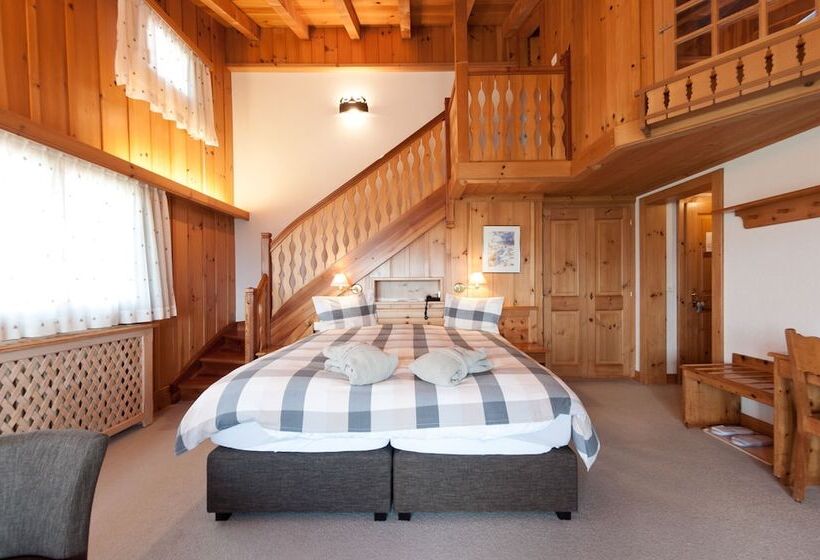 جناح جونيور مزوَّد بشرفة, Alpe Fleurie Hôtel & Restaurant