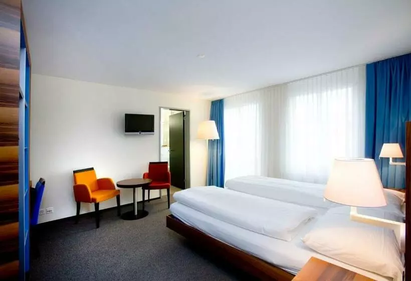 Chambre Supérieure, Astoria
