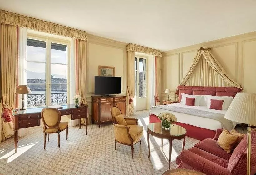 湖の見えるジュニアスイート, Beau Rivage Genève