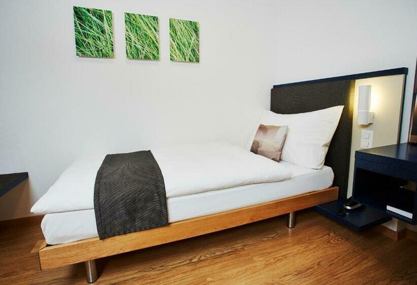 Standard Single Room, Bristol Zurich
