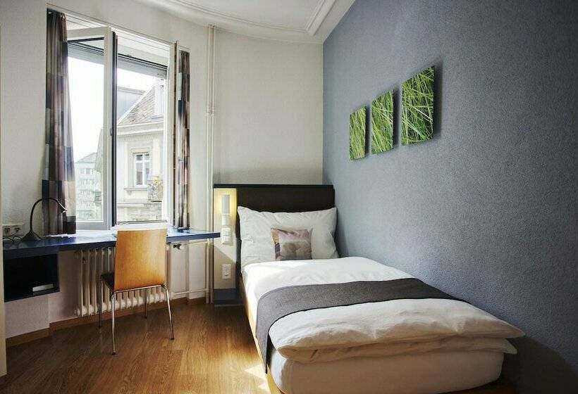 اتاق استاندارد یک نفره, Bristol Zurich