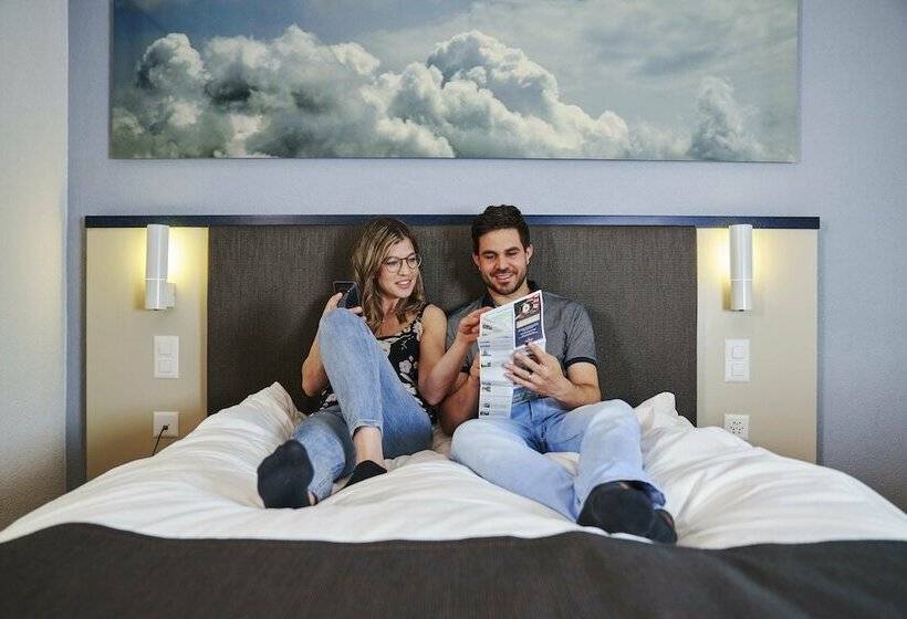 اتاق عادی, Bristol Zurich