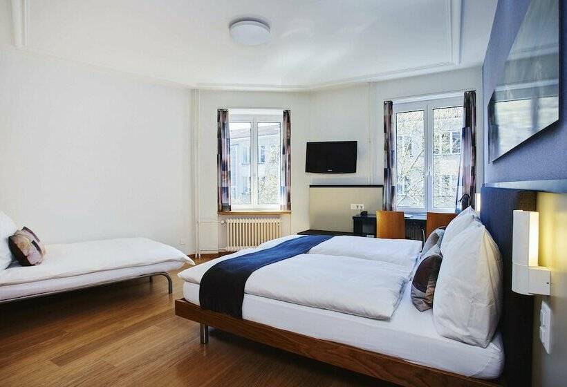 اتاق استاندارد چهار تخته, Bristol Zurich