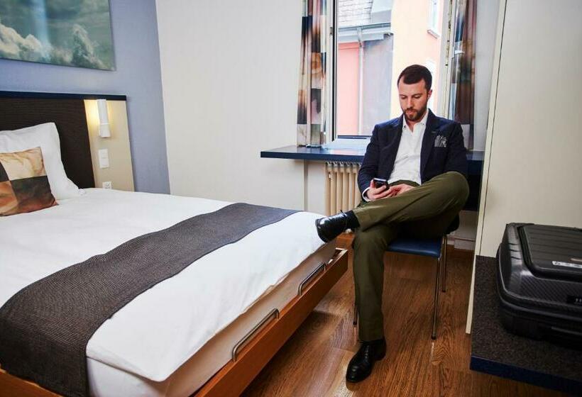 Standard Single Room Single Bed, Bristol Zurich