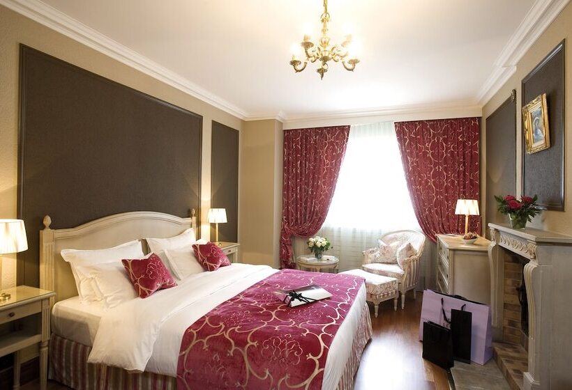 اتاق کلاسیک, De La Cigogne