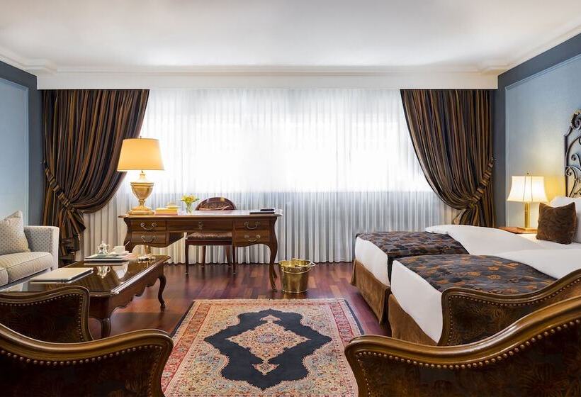 سوییت جونیور, De La Cigogne