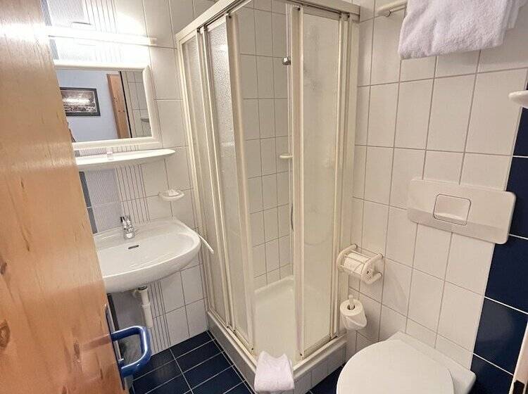 标准单人间, Drei Könige