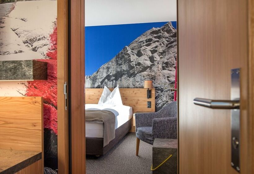 Komfort Trippelrum, Garni Chesa Mulin