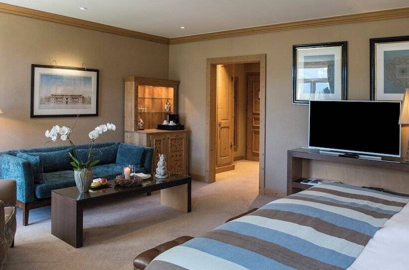 디럭스 룸 산전망, Gstaad Palace