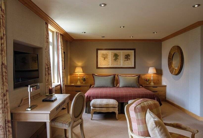 디럭스 주니어 스위트, Gstaad Palace