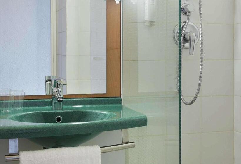 اتاق استاندارد, Ibis Styles Abidjan Marcory