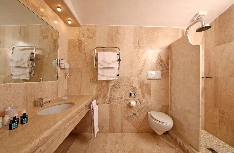 غرفة ديلوكس مطلة على البحيرة, Lausanne Palace