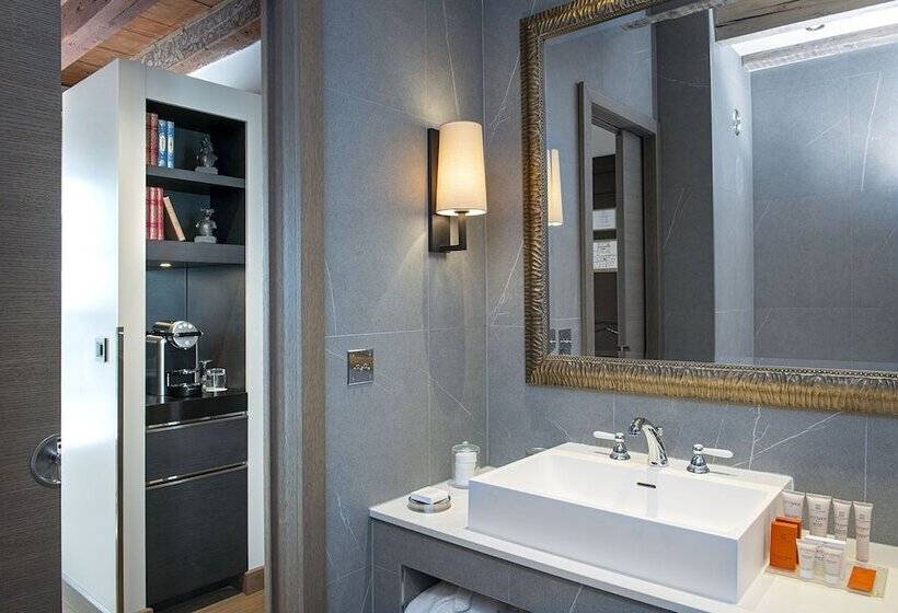 سوییت جونیور, Les Armures