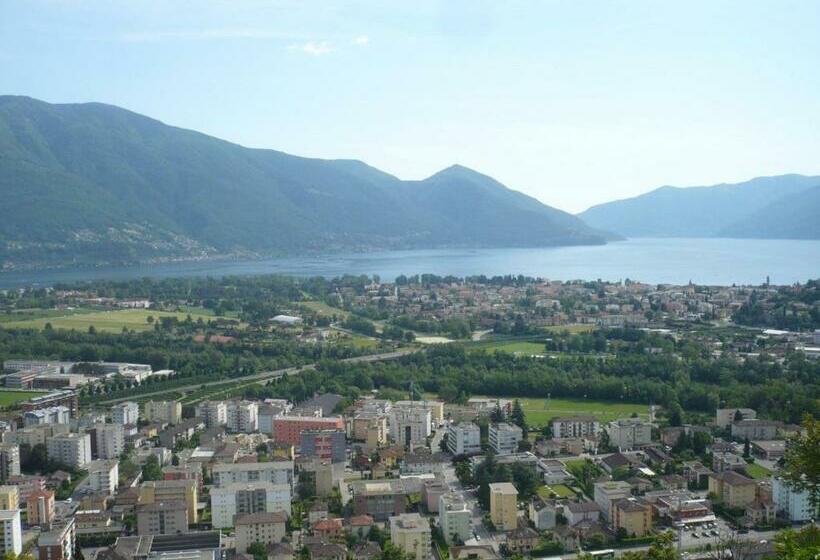 اتاق استاندارد با سرویس بهداشتی مشترک, Pensione Olanda