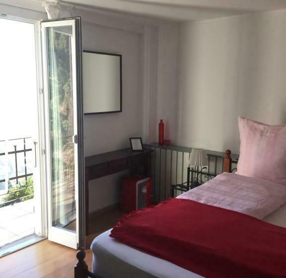 اتاق استاندارد با سرویس بهداشتی مشترک, Pensione Olanda