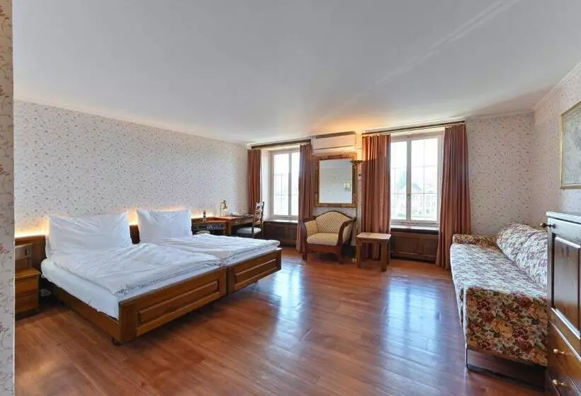 スタンダード４人部屋, Rheinfels