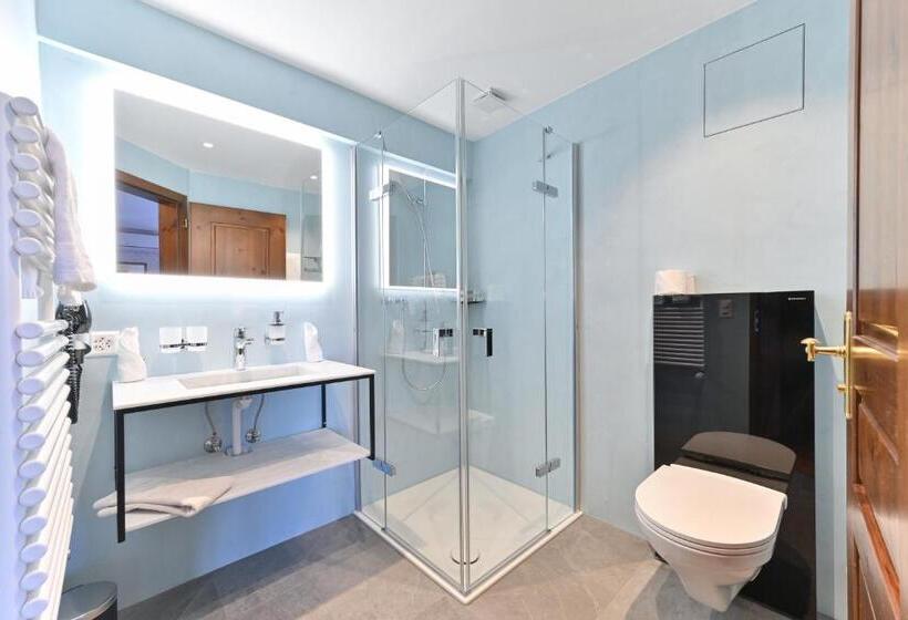 Четырехместный Номер Стандарт, Rheinfels