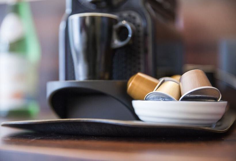 اتاق استاندارد یک نفره, Scheuble